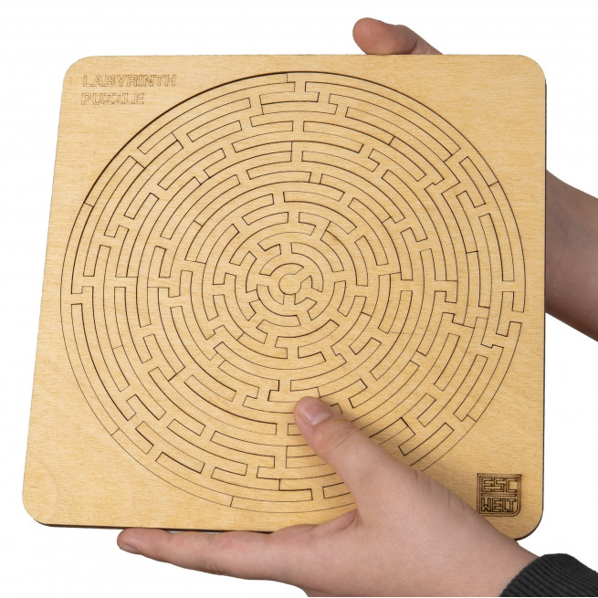 Bilder och foton av Labyrinth Puzzle. ESC WELT.